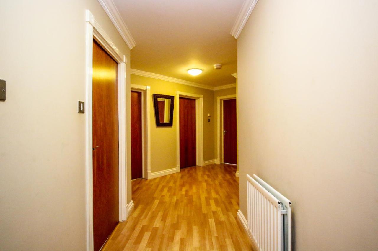 Turnberry Apartments Eksteriør billede